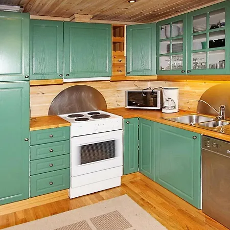 Holiday home Two-bedroom Holiday In Aseral 3 *